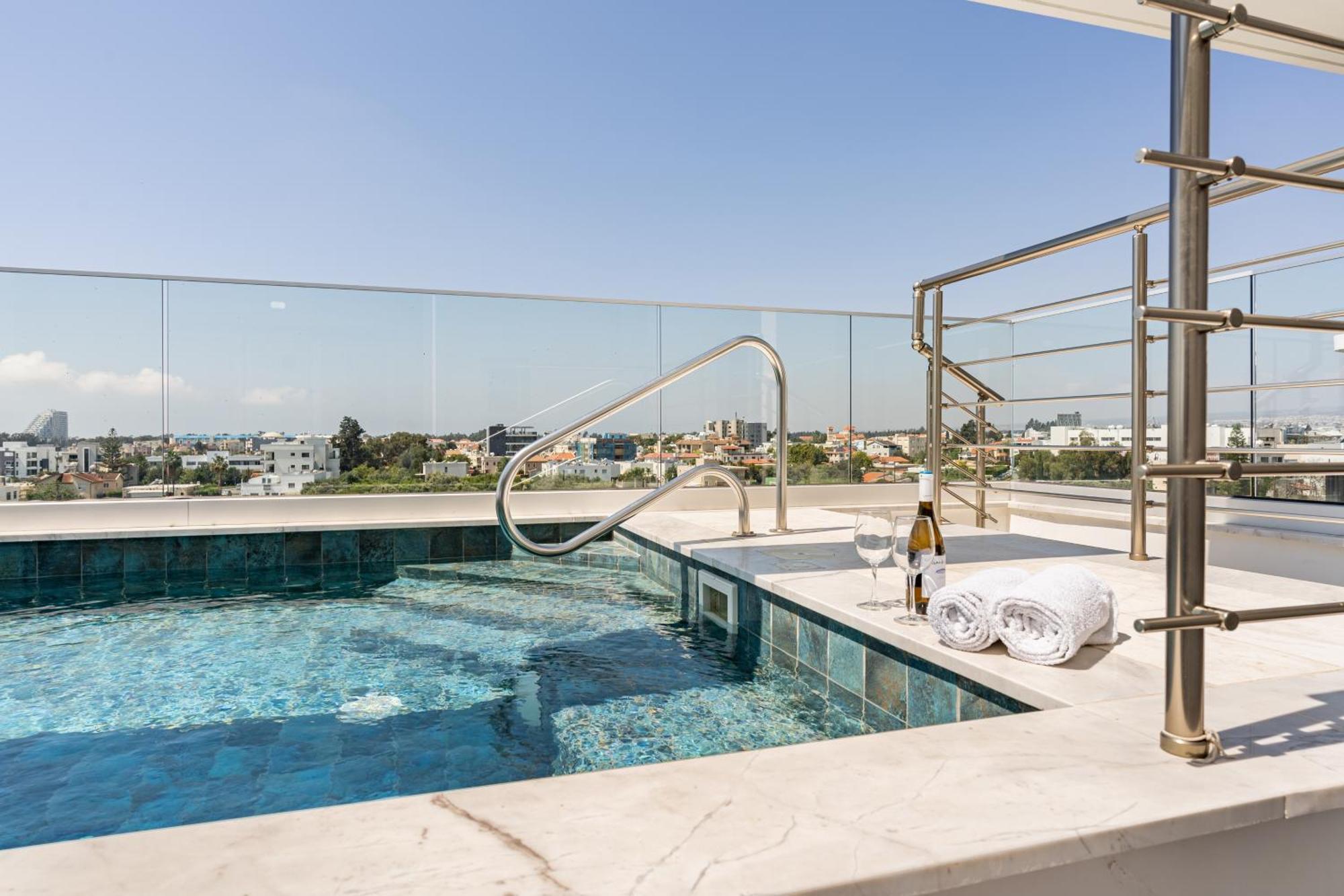 Yamas Urban Living Zakaki Pool Penthouses & Apartments Limassol Exterior foto
