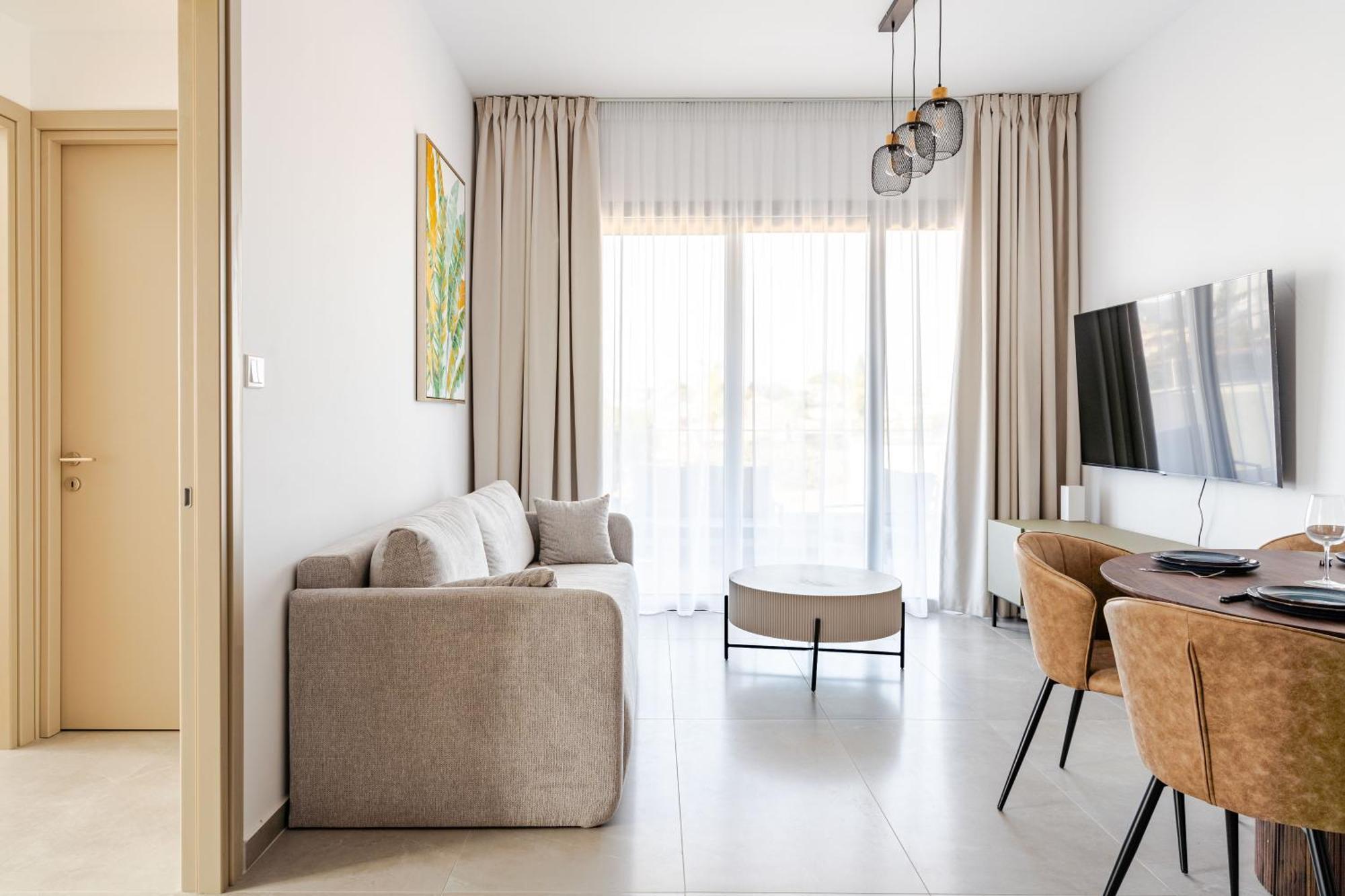 Yamas Urban Living Zakaki Pool Penthouses & Apartments Limassol Exterior foto